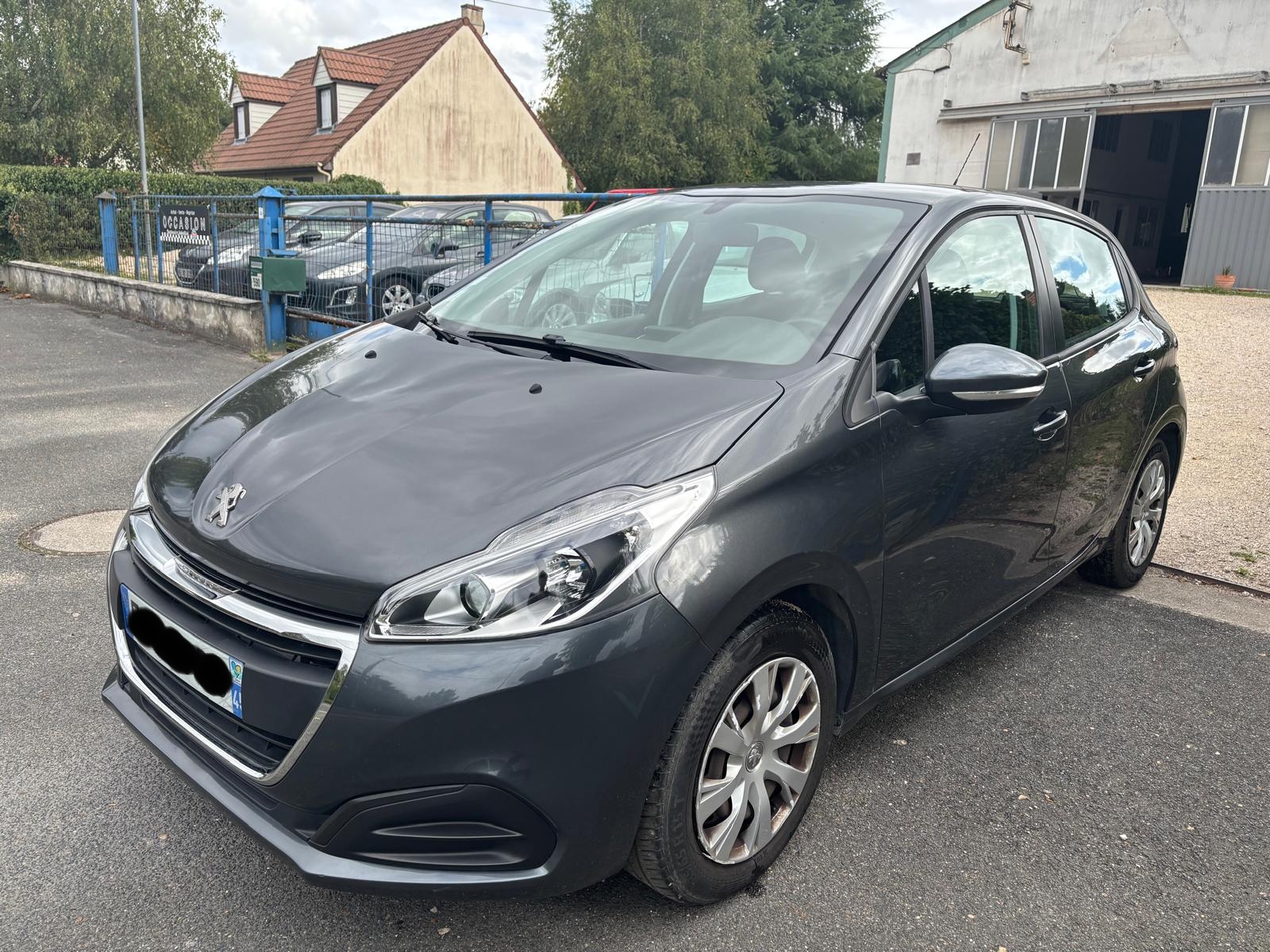 Peugeot 208 1.0 vti 68 cv active